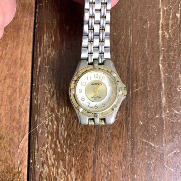 LA Gear VINTAGE 90s gold silver tone analog unisex wrist watch - Picture 5 of 7